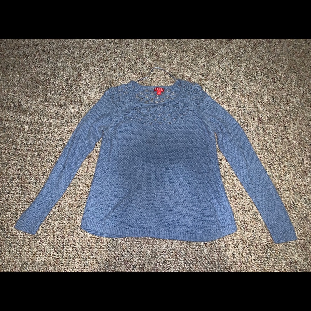 Women’s Sweater